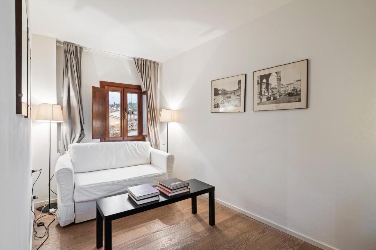 Palazzo Pitti & Boboli Comfortable Apartment Florença Exterior foto